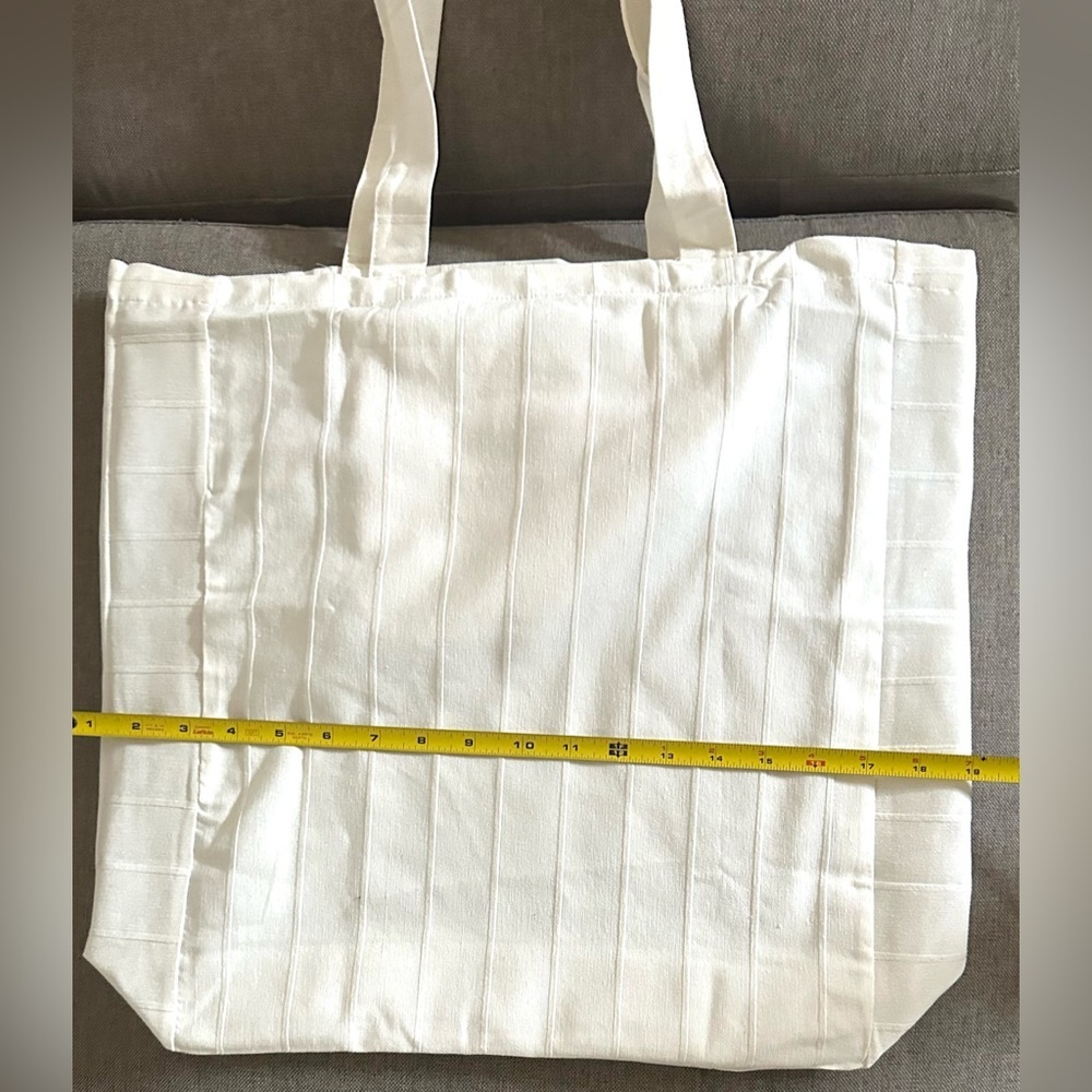 NEW, ZARA Large Cotton Fabric Ivory Shopper Shoulder TOTE Beige Bag w/Gold Logo - Picture 5 of 9